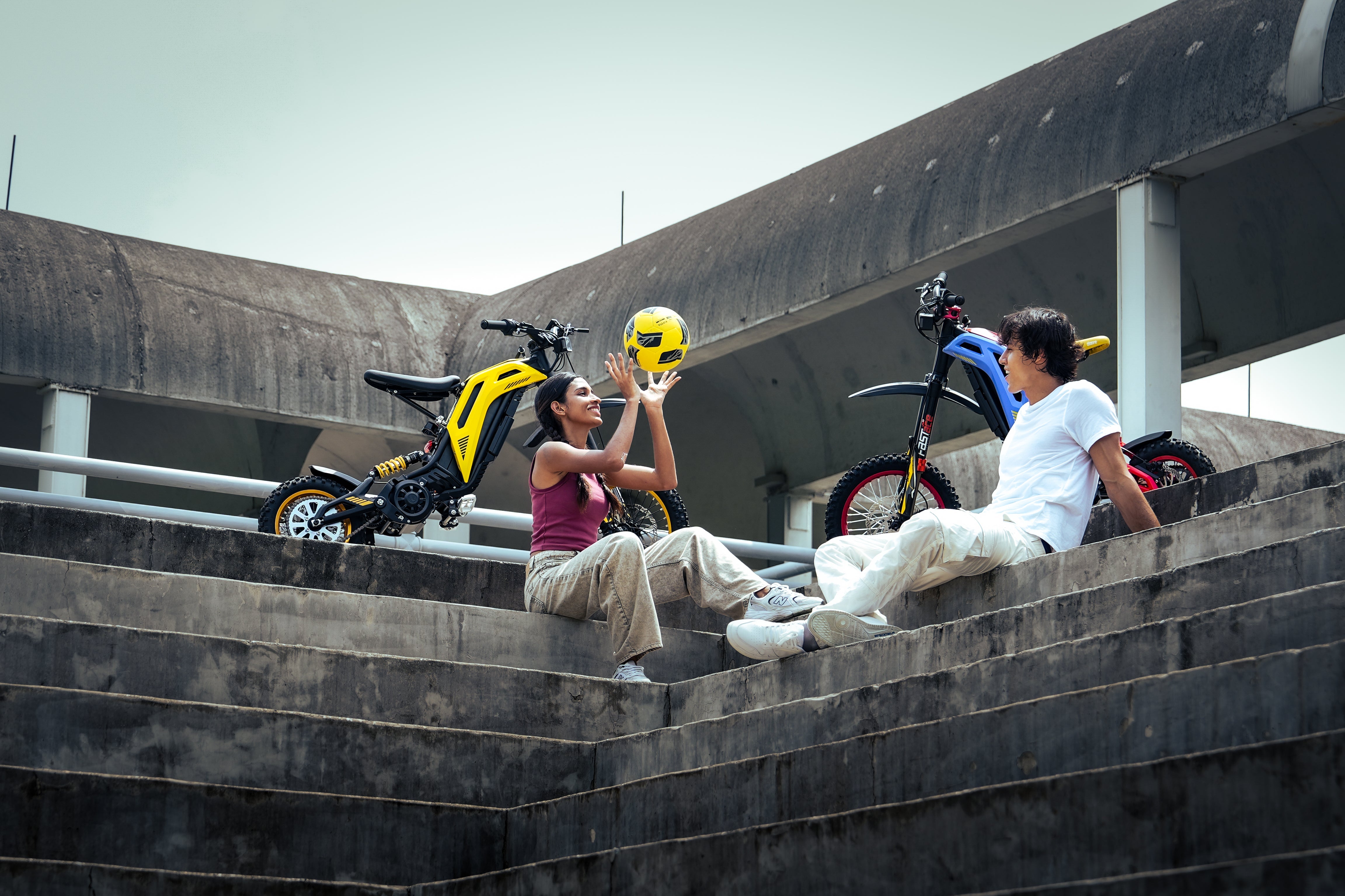 The Evolution of Dirt Bikes: From Gas to Electric Power